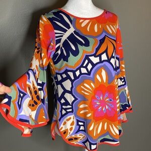 NWOT! COCO BIANCO Vibrant Floral 3/4 Flounce Ruffle Sleeve Tunic Top - Size PM